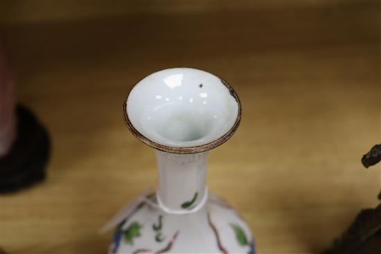 A Chinese 19th century bottle vase height 20.5cm